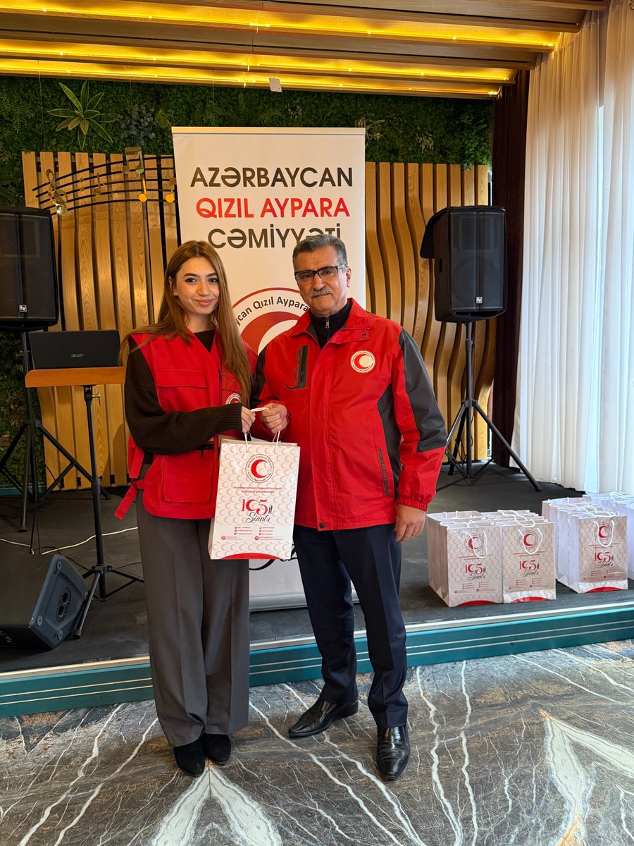 AzRedCrescent's tweet photo. On the occasion of February 2 - "Azerbaijan Youth Day", the Azerbaijan Red Crescent Society organized various events in a number of cities and regions of the republic, including Baku, Sumgayit, Lankaran and other regions. https://t.co/T8PMAU3Xy1