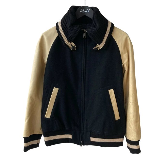 通販は結構ハズレもあるんだけど
体型合うブランド見つけたんでうれしい
おっさん服で少しお高めだけど良い服って全然無い
ハイブラって言われてる物はそりゃいいけど高いし
自分が好きな服って肩幅狭いモード系って奴で
昔のブランドは全然入らない
ナンバー9のスタンジャン買ったのに着れない 