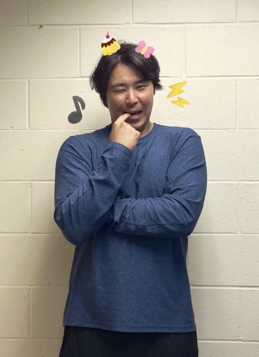 이거진짜 어떻게 받아들여야됨? 내가 뭘보고있는거임?