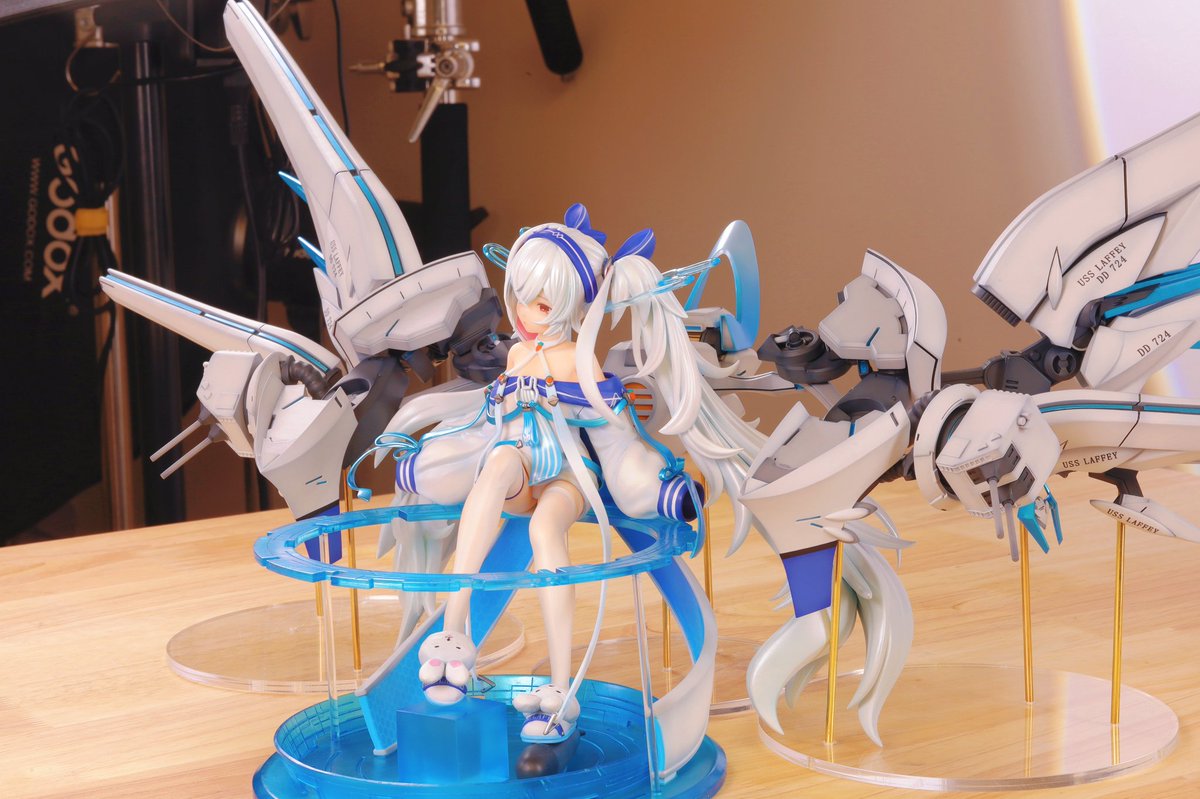 煌月玖璃 tweet media