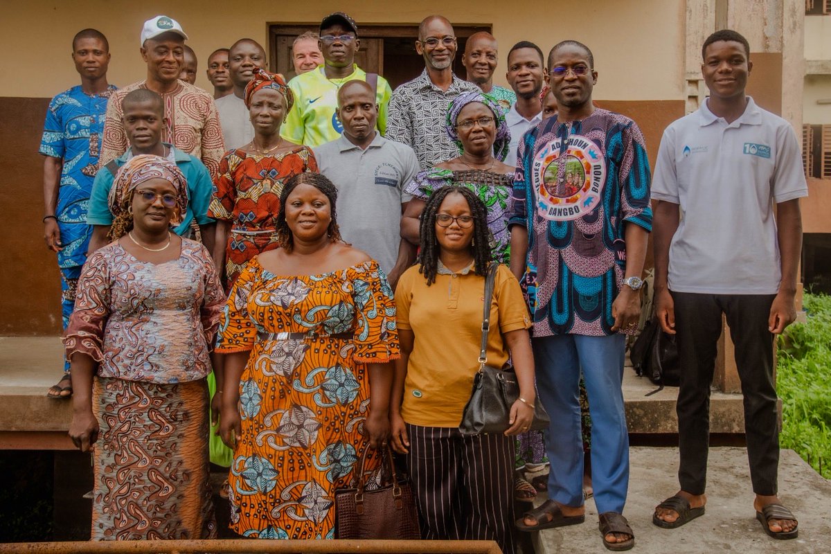 Journée mondiale des zones humides.

Chaque 02 février, la communauté internationale célèbre la Journée mondiale des zones humides, un moment clé pour rappeler l’importance de ces écosystèmes dans la régulation de l’eau, la…lire plus👉🏾 urlr.me/A9yXpW