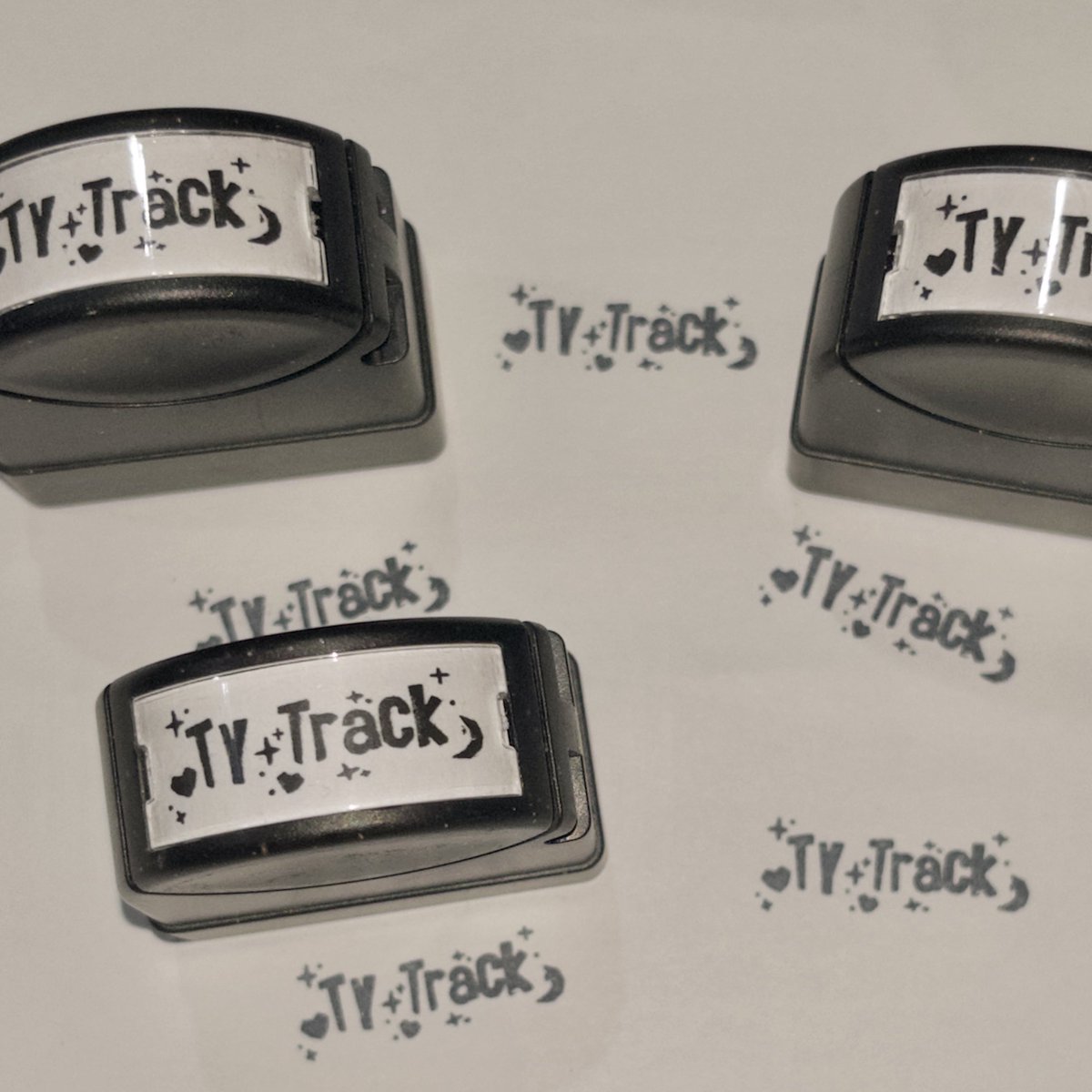 bangsaonee's tweet photo. RTs are appreciated ⌒ ⌒　

▸ FREEBIES TY TRACK REMASTERED IN JAKARTA 

TY TRACK Starry Stamp 𖤐⋰

see ya👋🏻 
#TY_TRACK_REMASTERED #TAEYONGinJakarta https://t.co/jxByJvRK7F