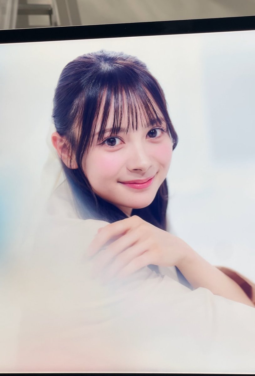 🔎AKB センター 67thシングル『名残り桜』センターの 伊藤百花(いとう
