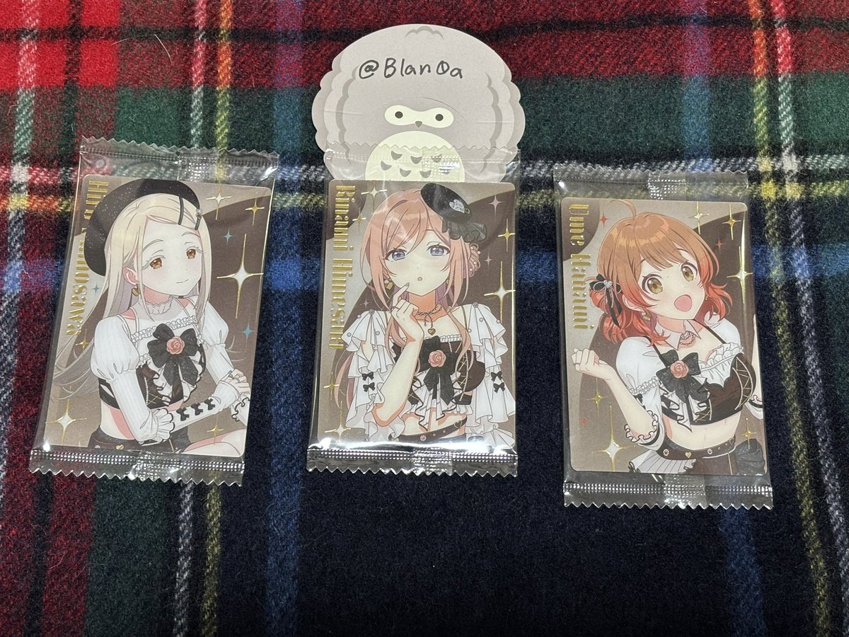Blan0a's tweet photo. 【 交換 】学園アイドルマスター 学マス ウエハース3

譲：広 莉波 佑芽

求：手毬 燕 美鈴

✭郵送のみ https://t.co/SlF2RvMpW3