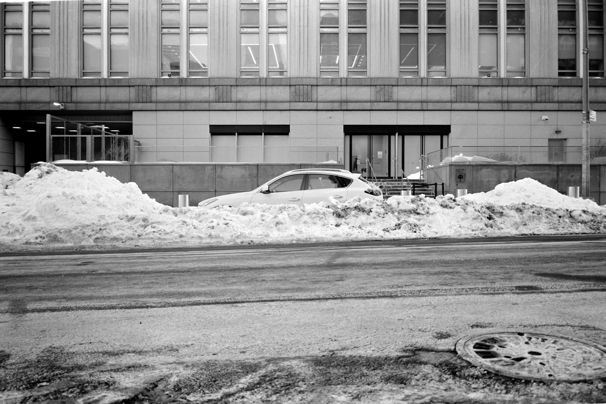 evanacree's tweet photo. @Casey I saw the same buried Infinity in the city and had to shoot it on the 6x9. Funny to also see it in your newest video (https://t.co/ukgC90e8y0)! #scum https://t.co/fZ7P8bARZW