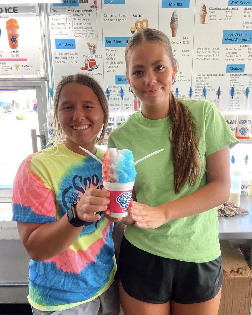 SnoBizFans's tweet image. Chill vibes, big flavors ❄️ From fruity to creamy, Sno Biz is all about treats that hit just right. #frozentreats #SnoBiz