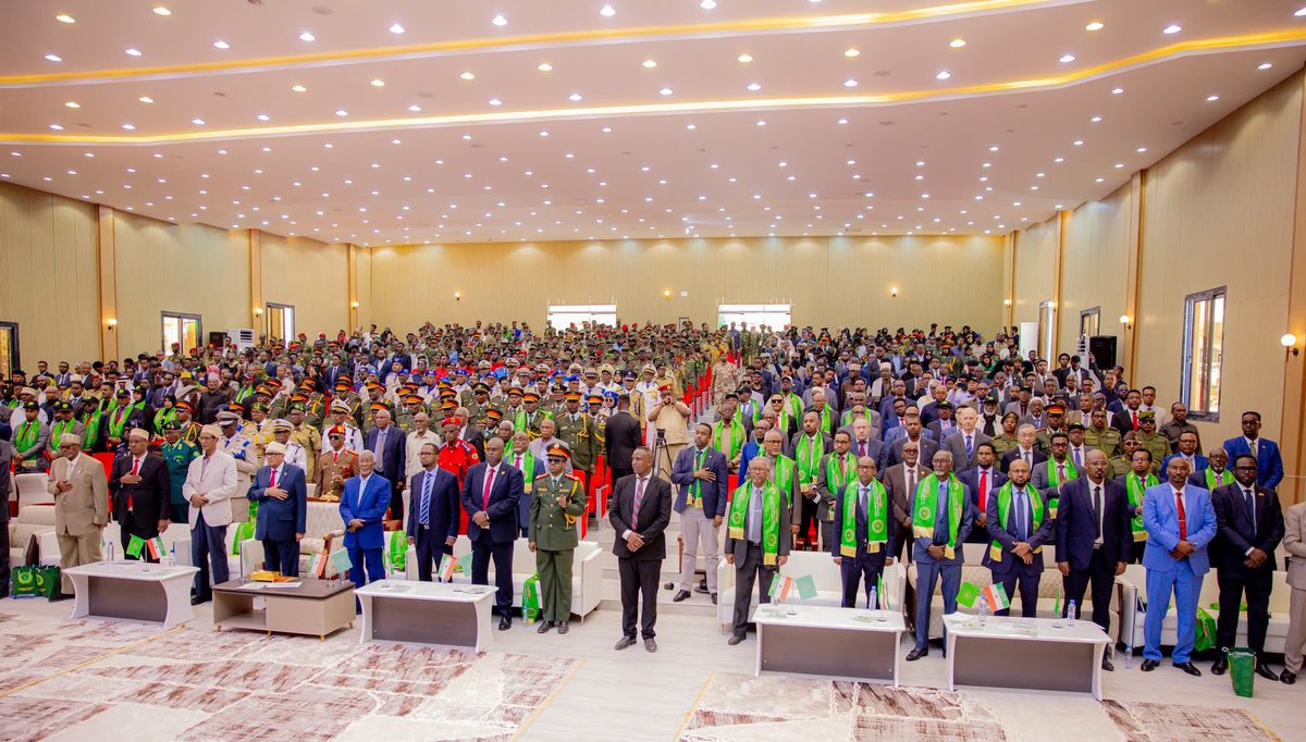 On the 32nd anniversary of the #Somaliland National Army, we celebrate a historic era marked by our  diplomatic Re-recognition. We honor the profound sacrifices of our Defence Forces and their families in securing our national sovereignty. May Allah protect and bless our heroes.