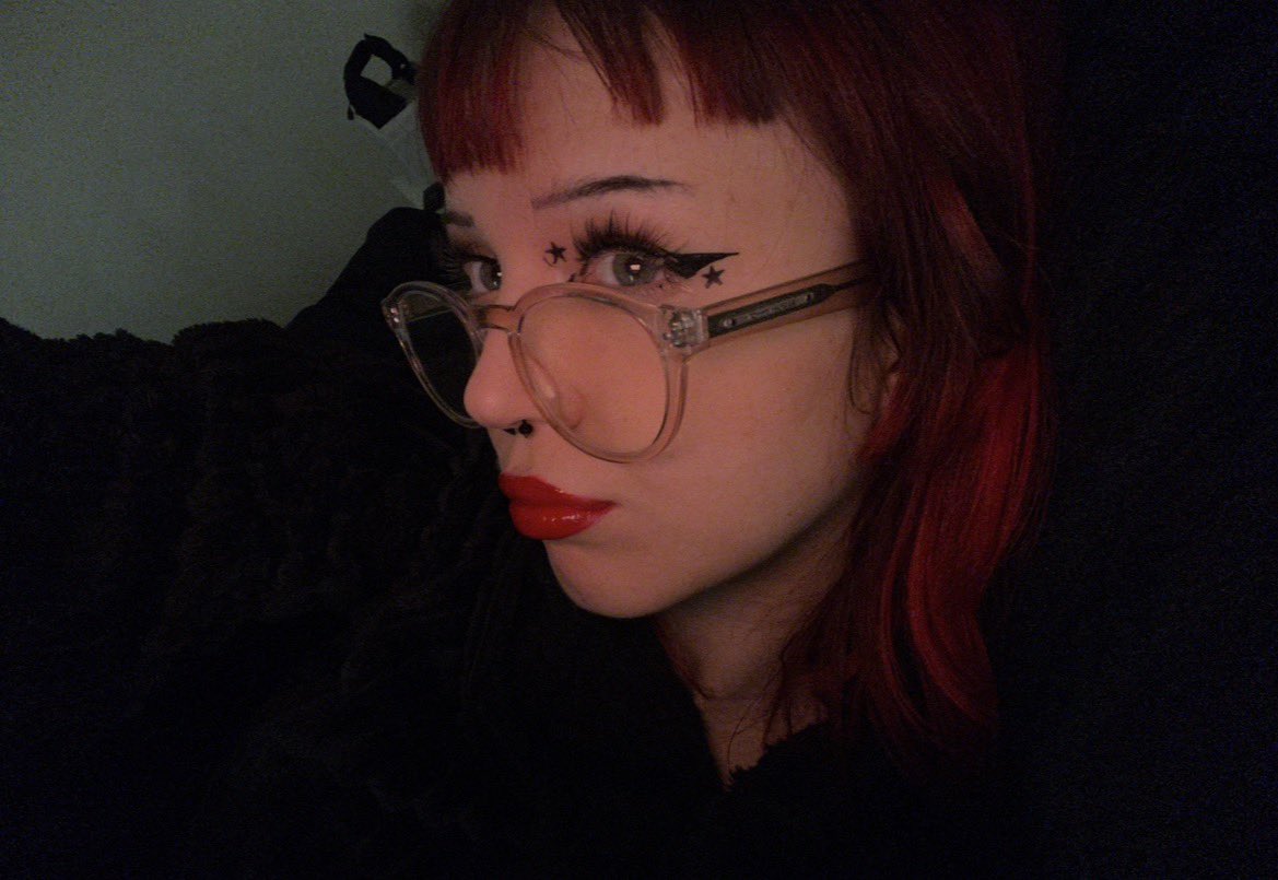 ok srs question: who let me b this cute ?