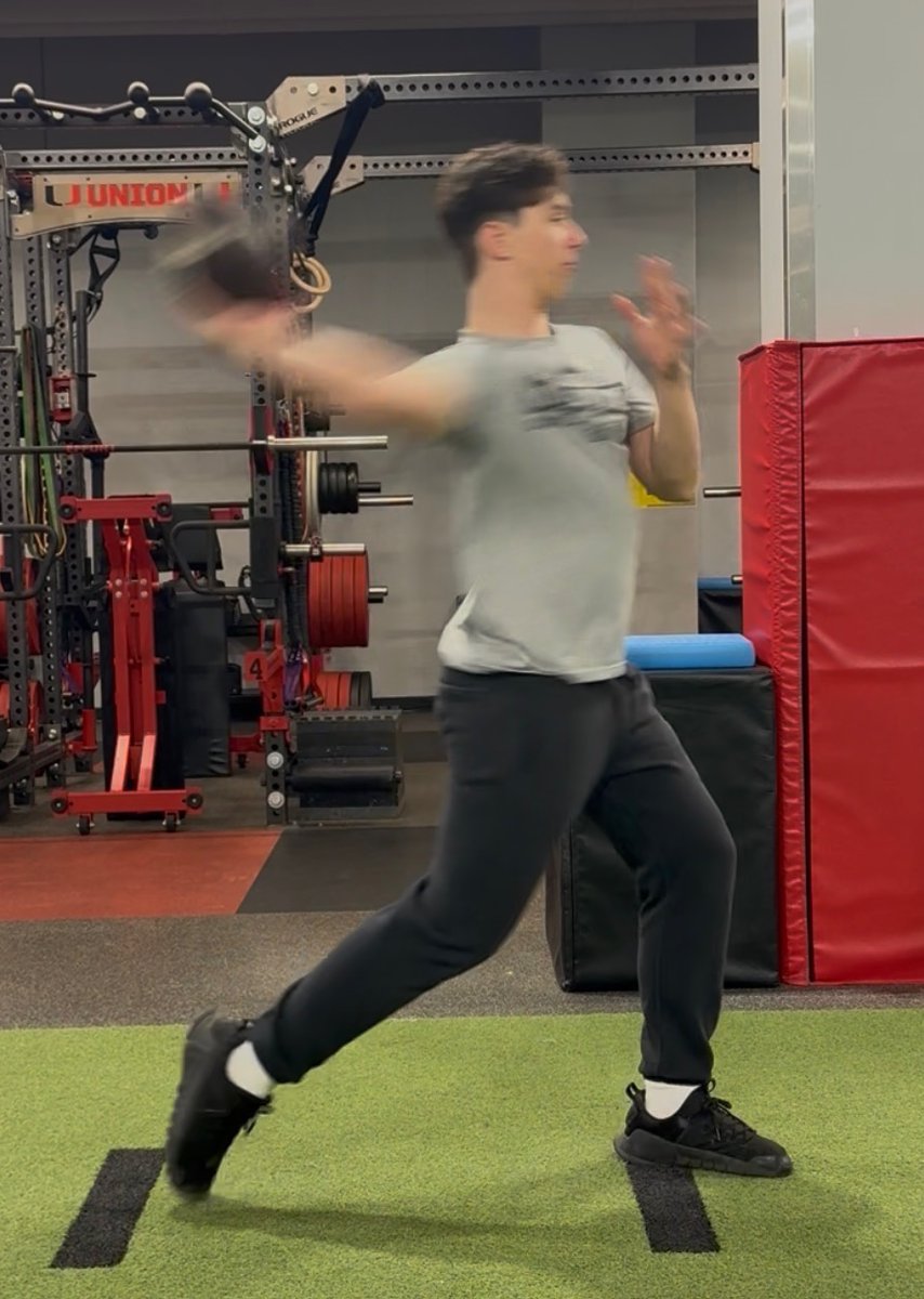 Liam Kaplan tweet media