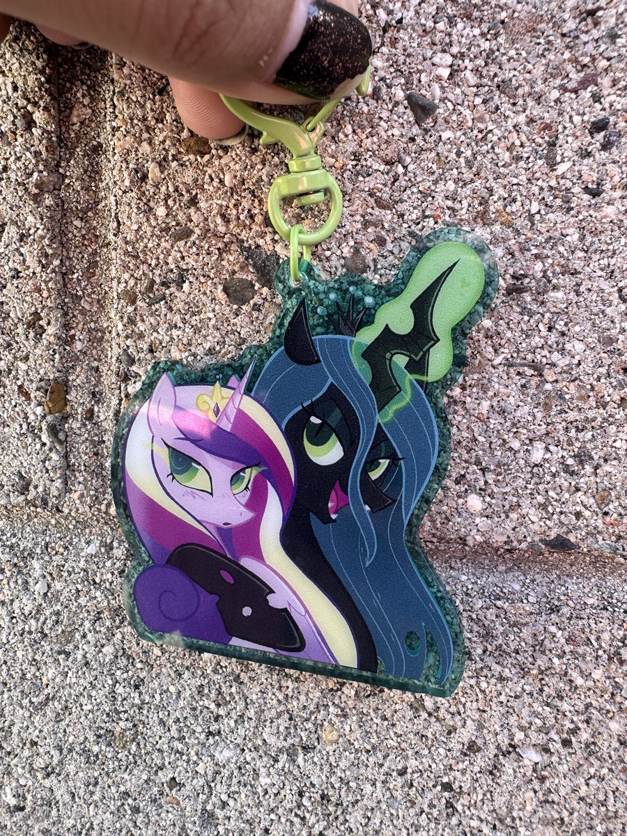 🪻D i o✨• COMMS OPEN ✈️ SUNSHINEPONYCON tweet media