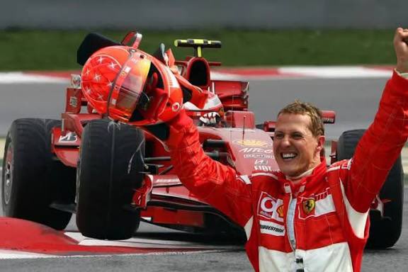 Sporu sevdirenler…
#MichaelSchumacher  #F1