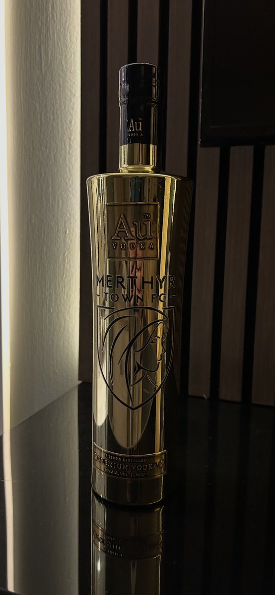 ForFoxSakeRef tweet media