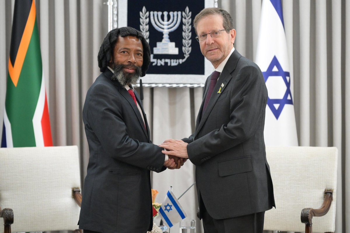 ASZulu's tweet photo. I'm not taking back what I said. 

Diplomatic relations are fundamentally between the citizens of different states. 

The role of states, in this regard, is to maintain and deepen these ties. 

Where they fail, for whatever reason, to fulfil this role, citizens have a duty to step in and sustain those relationships themselves.

The king of the abaThembu is committing no crime.