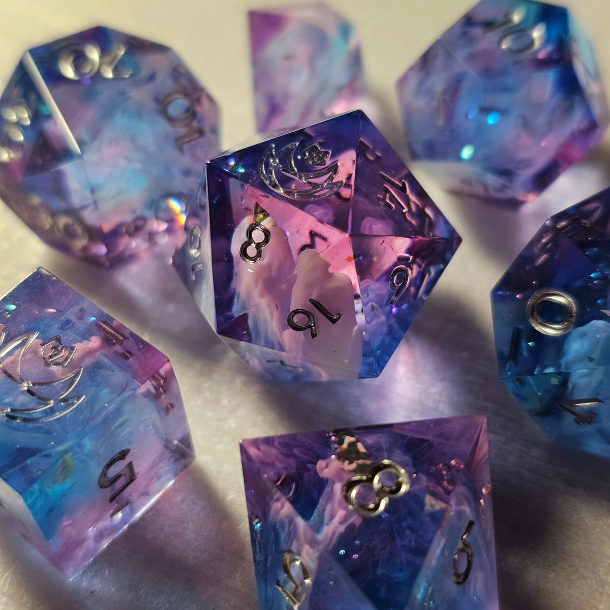 CassiopeiaDice's tweet photo. Restock Saturday!! So many pretty sets that need homes 💜
#dice #dnd #ttrpg https://t.co/0LnabXg5rZ