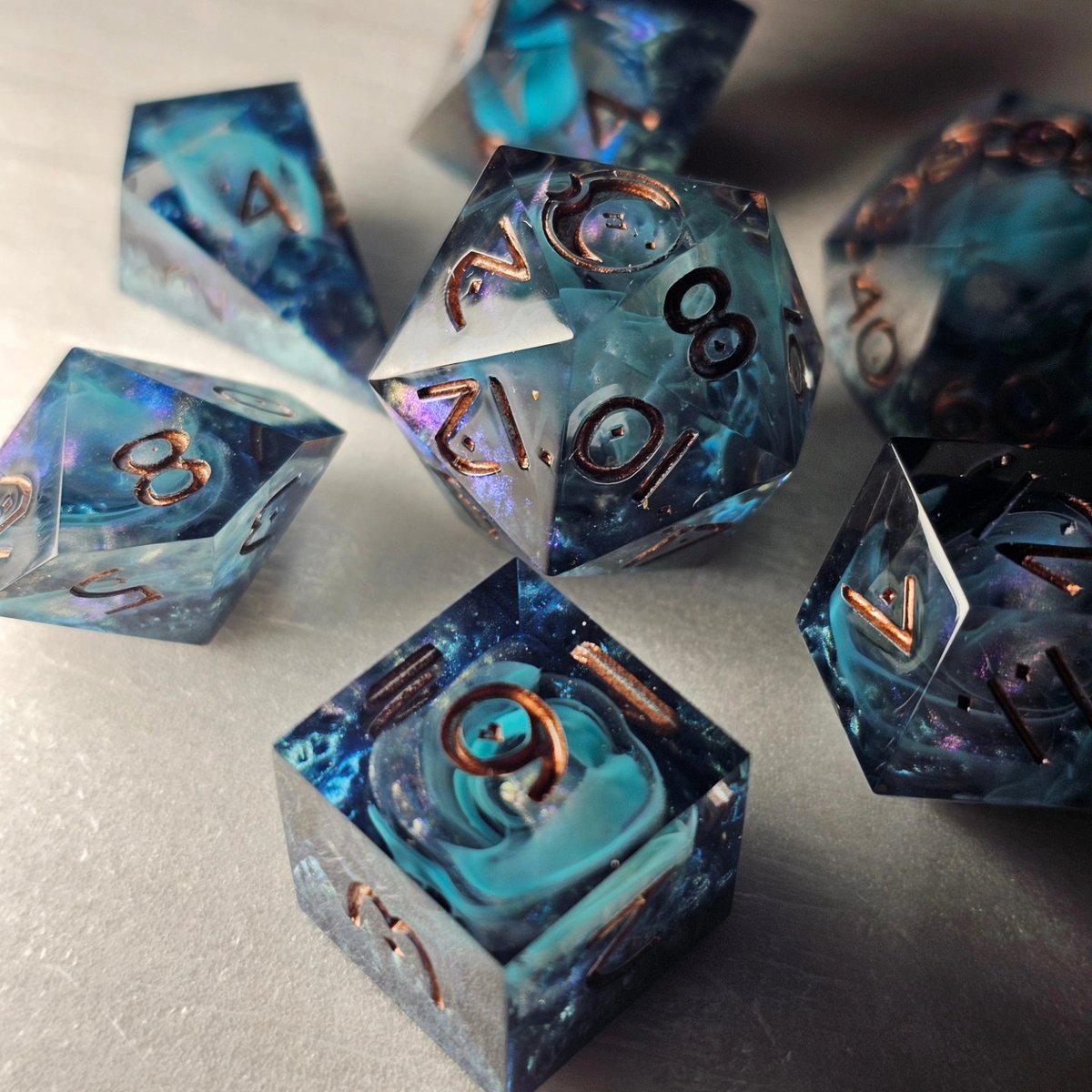 CassiopeiaDice's tweet photo. Restock Saturday!! So many pretty sets that need homes 💜
#dice #dnd #ttrpg https://t.co/0LnabXg5rZ