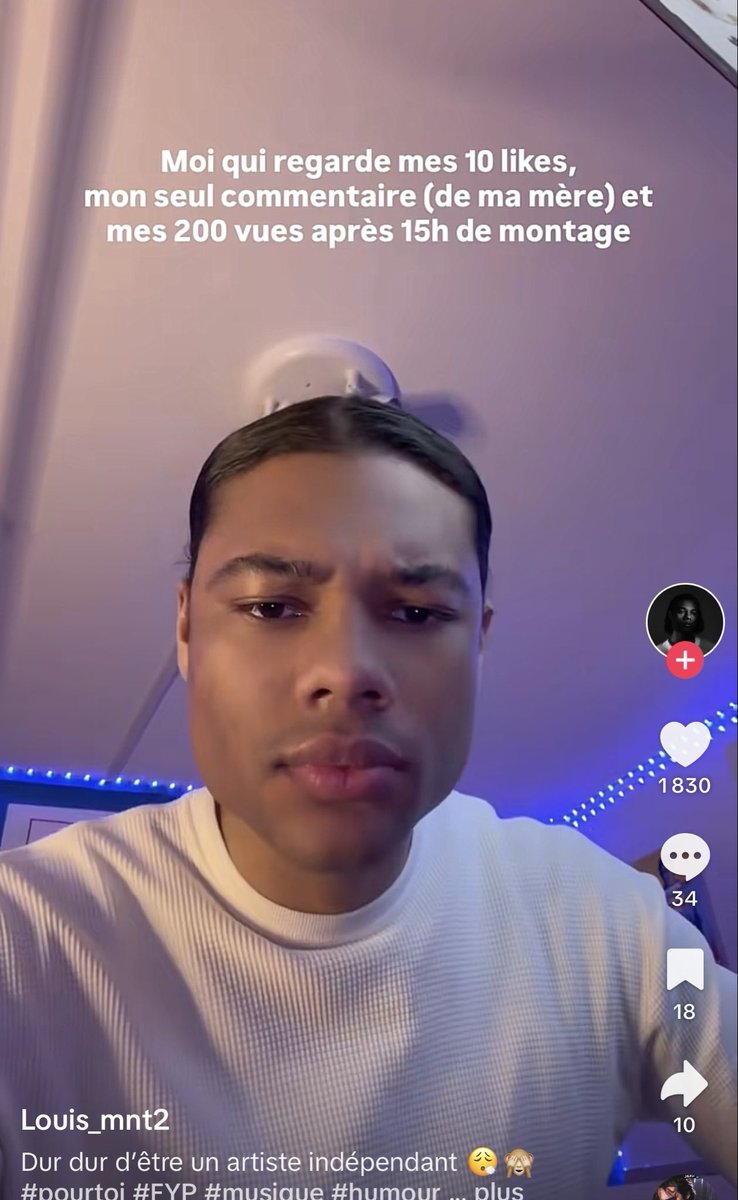 Holemoon tweet media