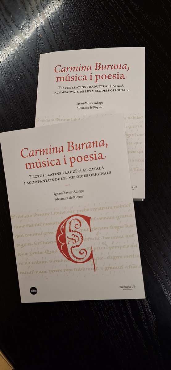 Ignasi_Adiego's tweet photo. Ja el tenim aquí, publicat per Edicions UB: Ignasi-Xavier Adiego - Alejandra de Riquer, Carmina Burana, música i poesia. Textos llatins traduïts al català i acompanyats de les melodies originals. https://t.co/ZGJciqqvdF