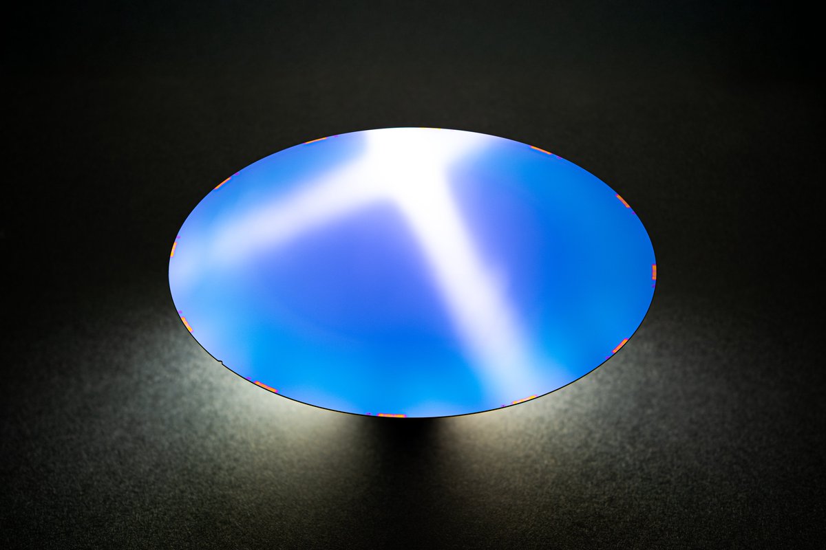 PsiQuantum tweet media