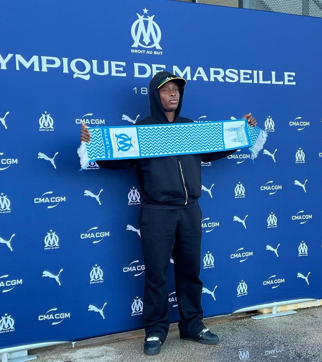 PoojaMedia's tweet photo. Another AFCON gains as Tochukwu Nnadi moves from Belgium to France. 

From Zulte Waregem to Marseille for €6m. 

We needs his energy in the midfield &amp; he will grow with this new challenge. 🔥🇳🇬 https://t.co/4lwUCCetx6