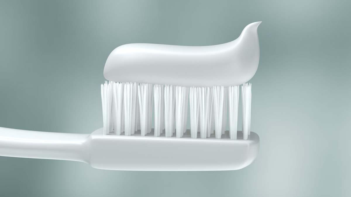 UnoNoticias's tweet image. Profeco detecta irregularidades en seis pastas dentales; advierten sobre etiquetado e información incompleta #Consumo unotv.com/salud/profeco-…