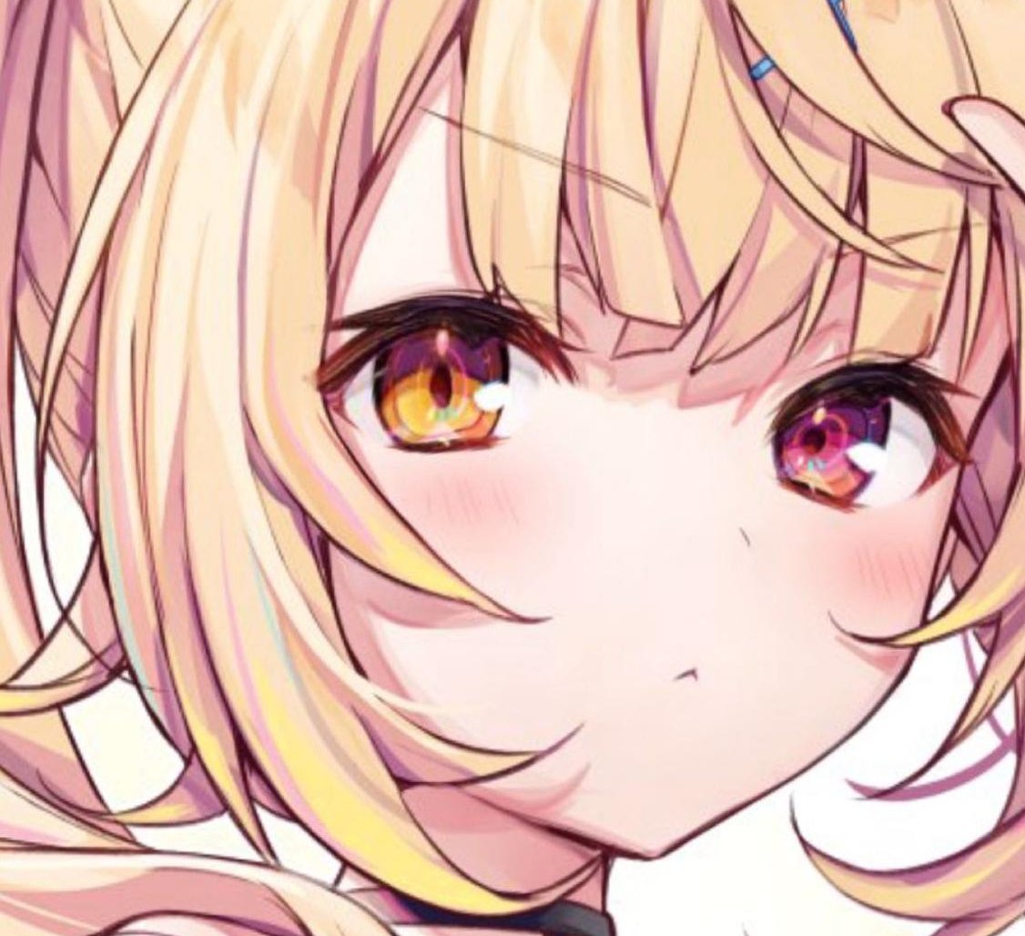 laracursed's tweet image. 歌して平和 🌗