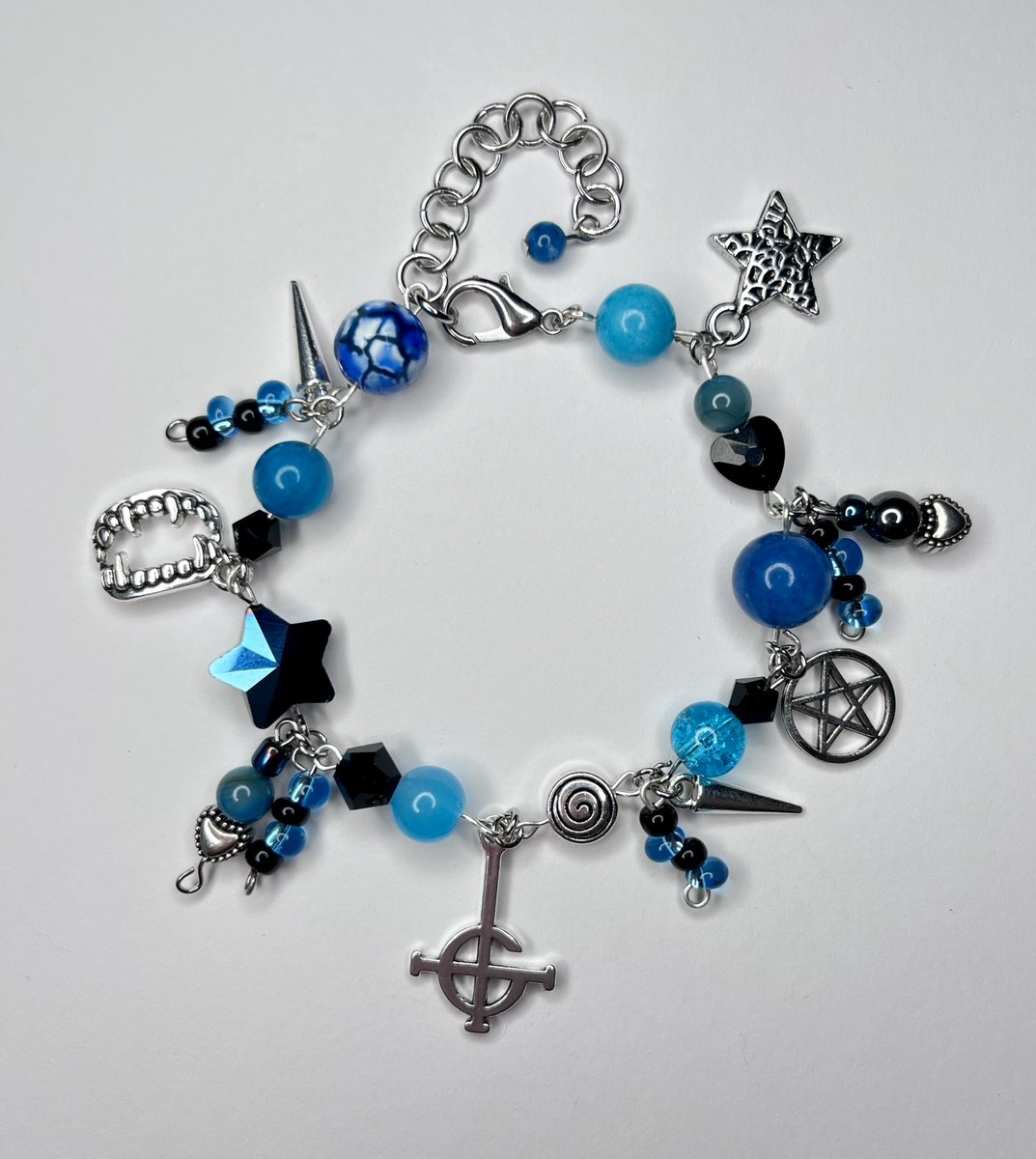 copia and rain ghoul inspired bracelets up on my etsy! also a not pictured bones shredder bracelet 🖤🦇 link in bio