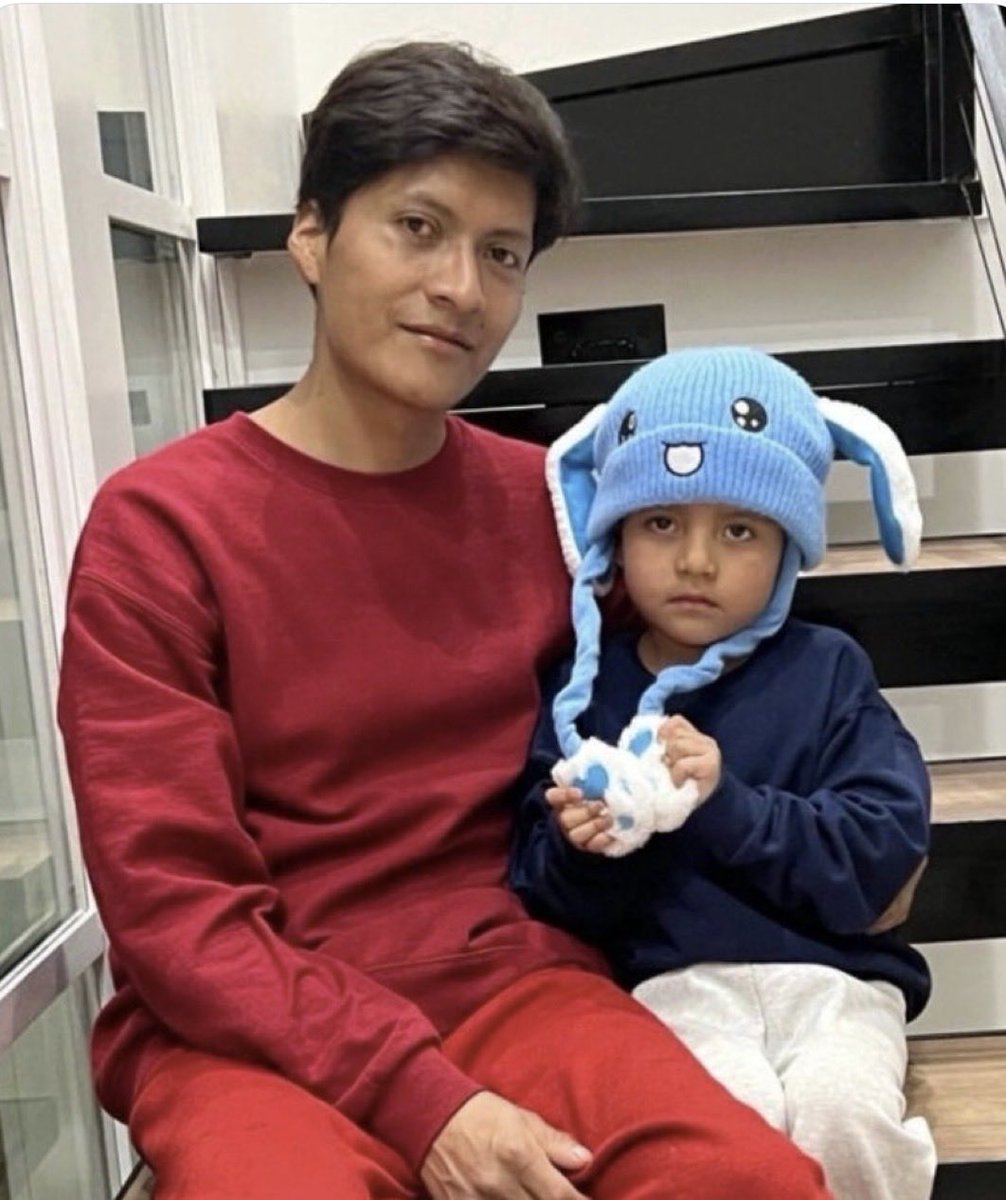 RCamposDuffy's tweet image. Here’s the illegal dad who abandoned his son in a car &amp;amp; fled the police in Minneapolis. After, the little boy’s mom refused to open her door when ICE brought the child to her. If an American citizen did this, social services would take the child. Instead we pay to reunite them.