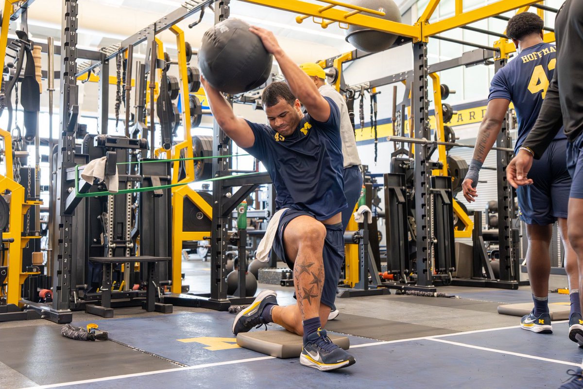 Michigan Football tweet media