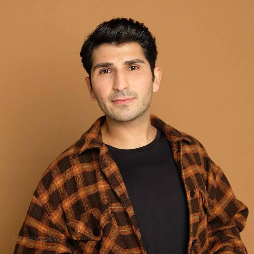 Her hafta aynı tiyatro. Yazıklar olsun Alper Akarsu