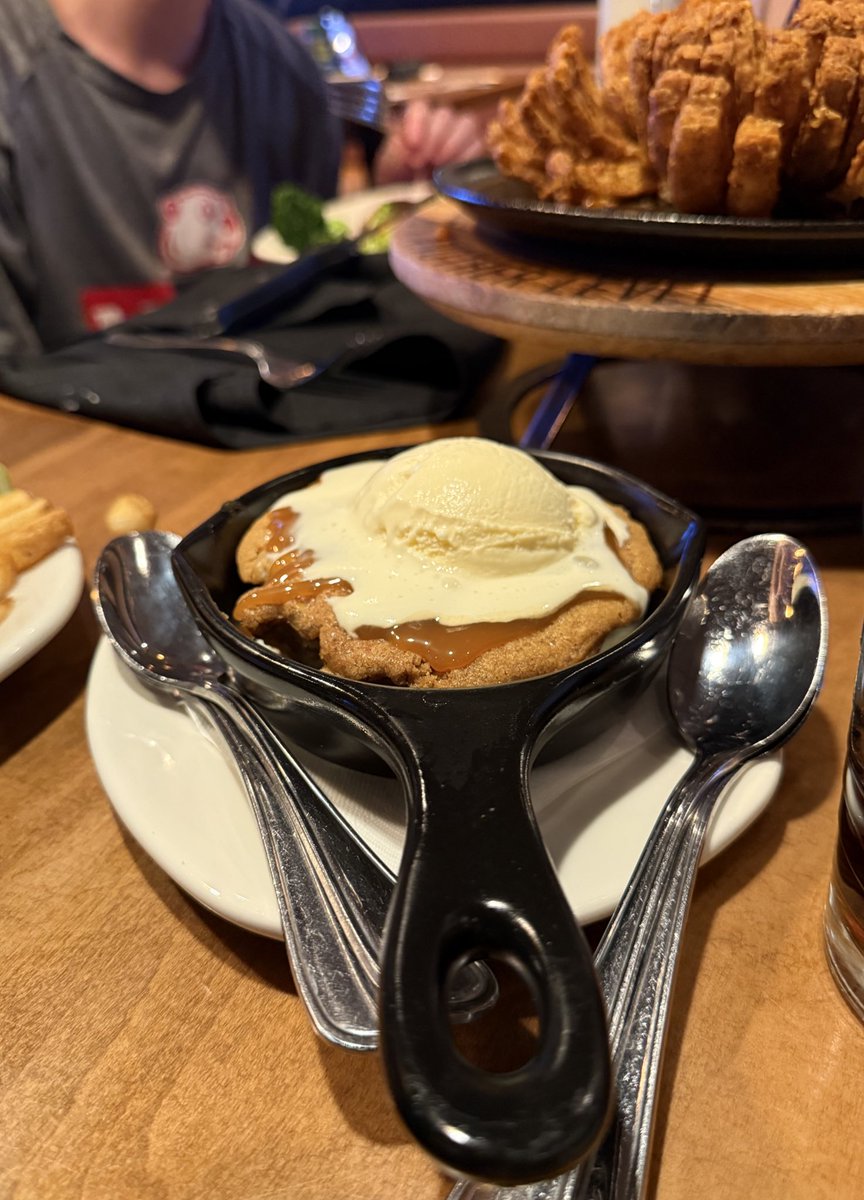 Minot State Women's Hoops tweet media