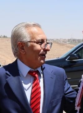 حلقة غد من الاردن :
( ابتسامة الأمير محمد بن سلمان عندما تأخذ الابتسامة قيلولتها على شفتي الأمير ).