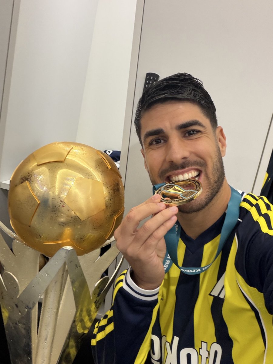 Baba senin bu yaşta burada ne işin var anlamadık ama seni çok seviyoruz