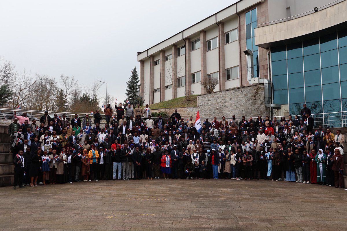 rcaturkey's tweet photo. Over the past 3 days, we held our 12th GA, a retreat &amp; celebrated our #NationalHeroesDay @duzceuniversite.
The 3-day program unfolded as a platform for dialogue, culture &amp; sport; W/ rich exchanges alongside youth pioneers like @kwistelle &amp; @NgaboBrave https://t.co/57xbCkB458