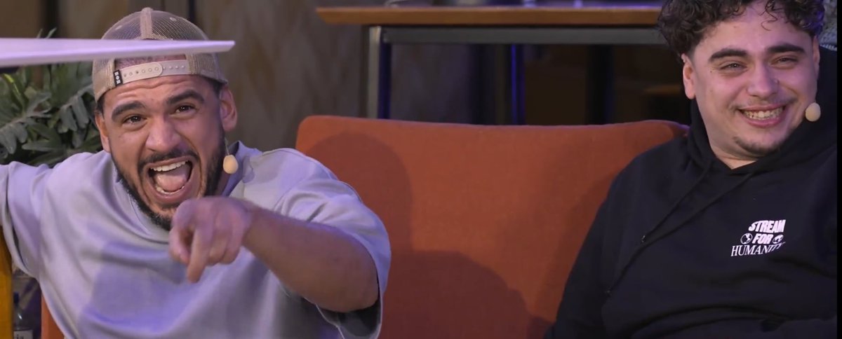 Je kiffe à chaque fois, vous vous faites scam quand Amine promet de faire + de story et vous continuez à attendre 🤣🤣