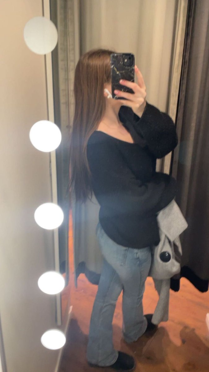 Bonusdottern's tweet image. Vill du bli min nya bonuspappa👉👈🥹