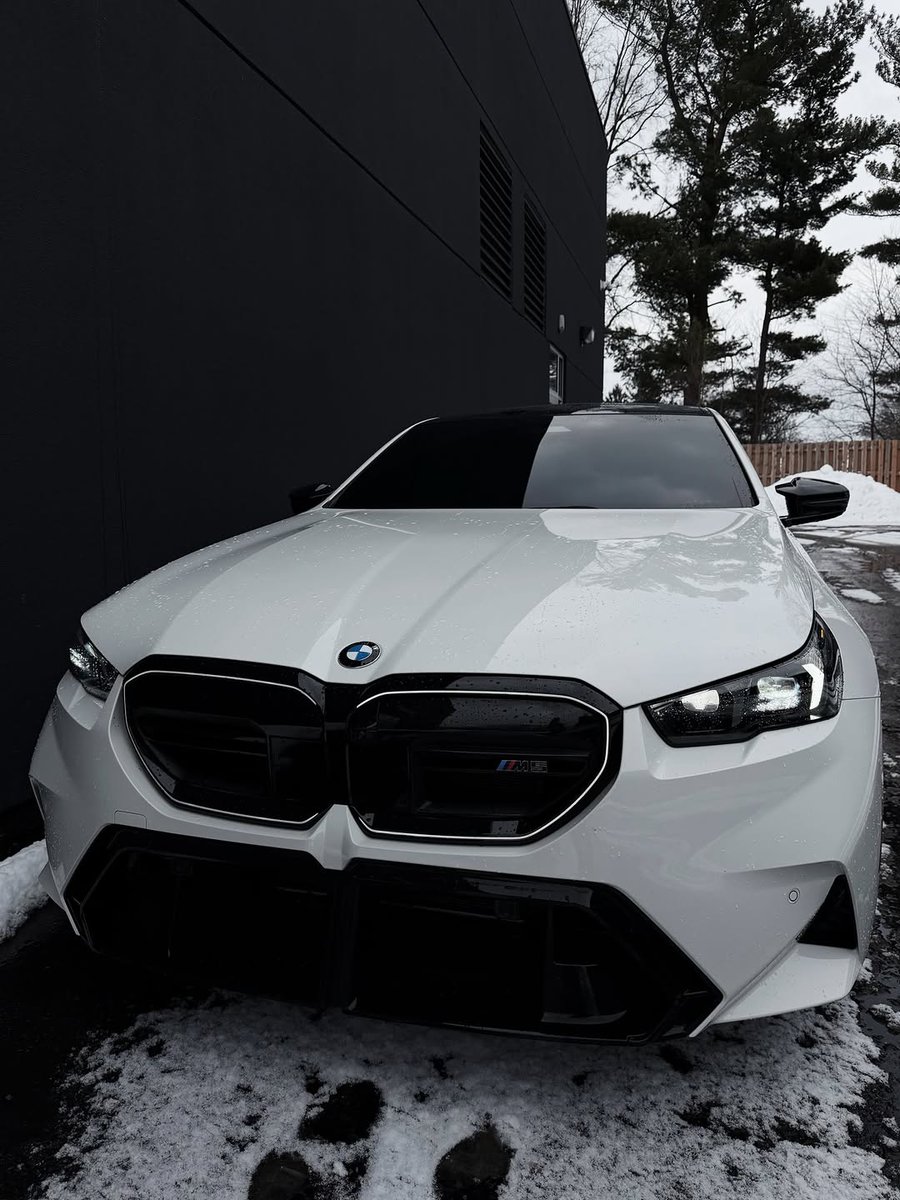 TheAutoHub's tweet photo. G90 M5 https://t.co/OWP23q0cz6