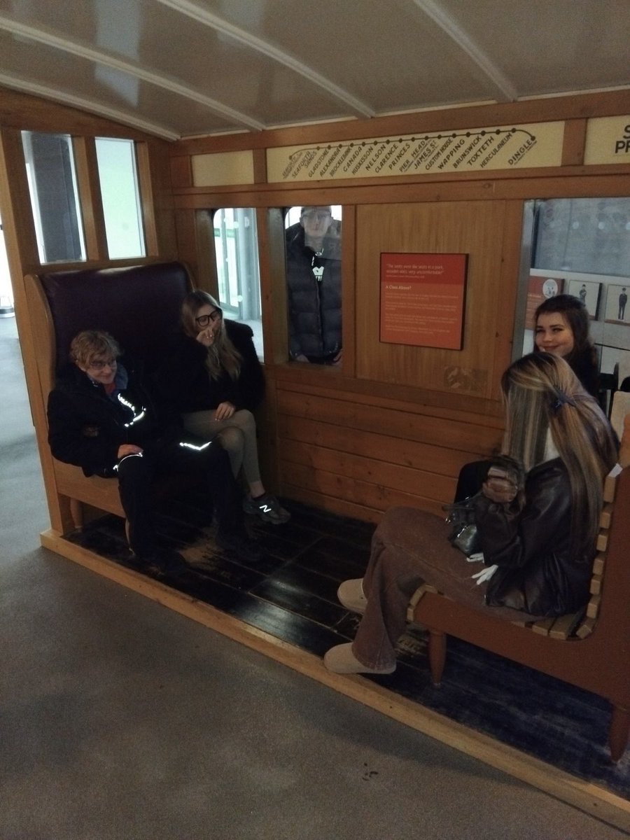 educ8 group tweet media