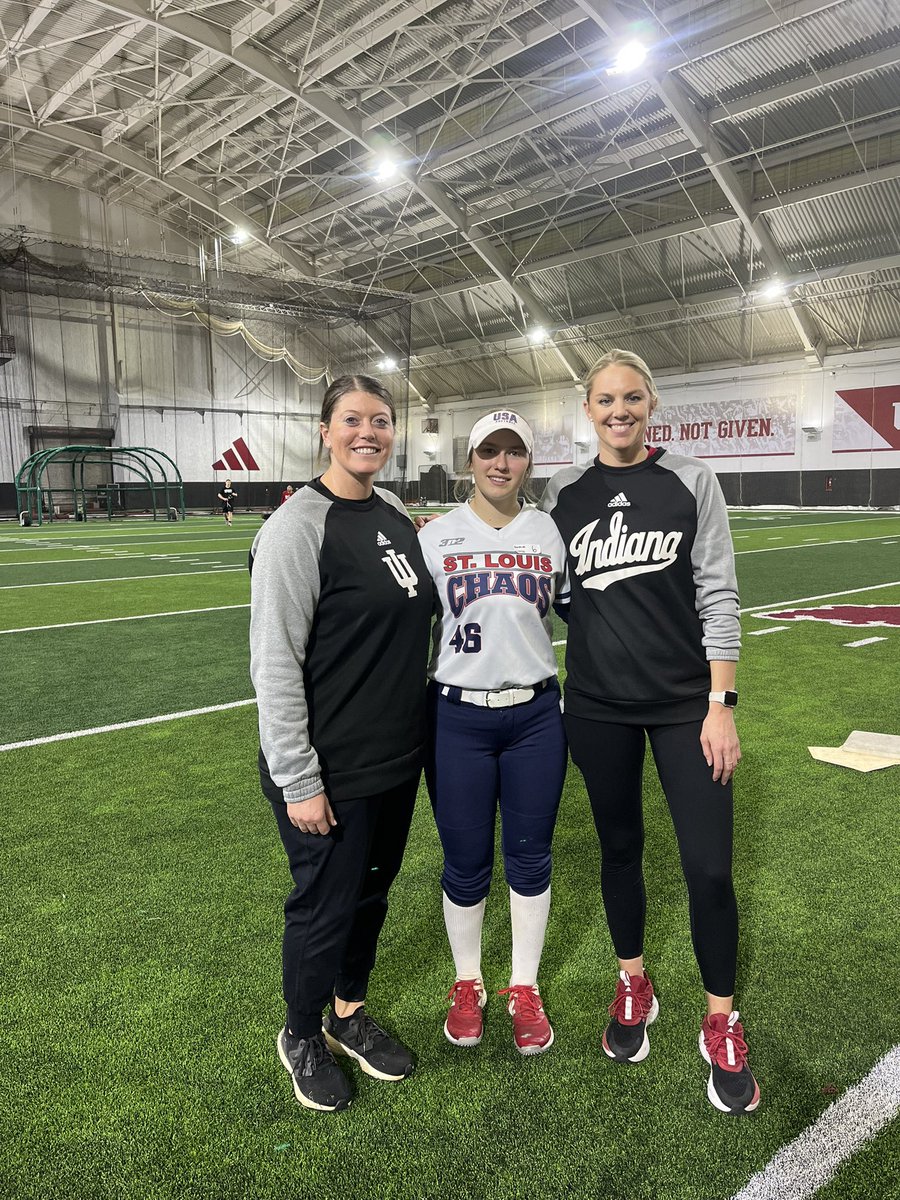 Thank you <a href="/IndianaSB/">Indiana Softball</a> for a great camp! I enjoyed meeting the girls and I enjoyed the scrimmage. 
<a href="/STLChaos2010/">St. Louis Chaos 2010</a> <a href="/StLChaos/">StL Chaos</a> <a href="/rgilll/">Rachel</a> <a href="/CoachStanton/">Shonda Stanton</a> <a href="/ChandaBell2/">Chanda Bell</a> <a href="/KendraKirkhoff/">Kendra Kirkhoff</a>
