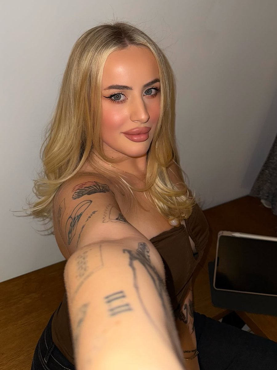 Dan's UGC Models tweet media