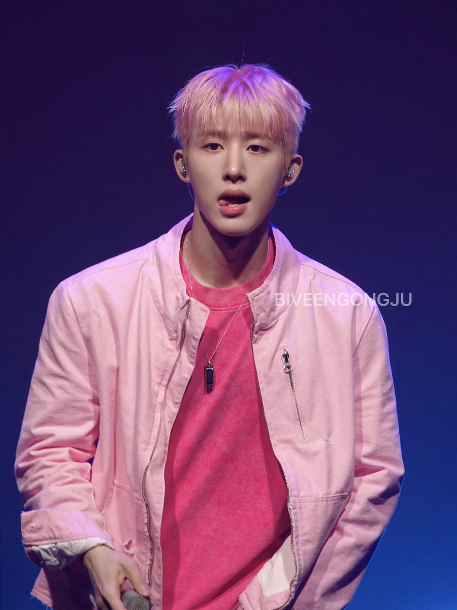 돌멩이 tweet media