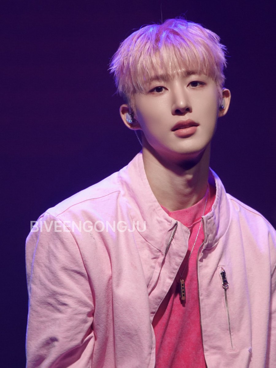 돌멩이 tweet media