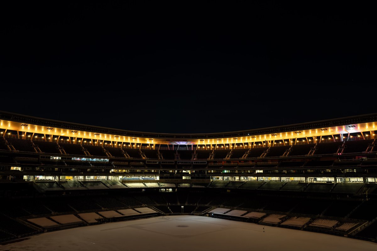 Target Field Events tweet media