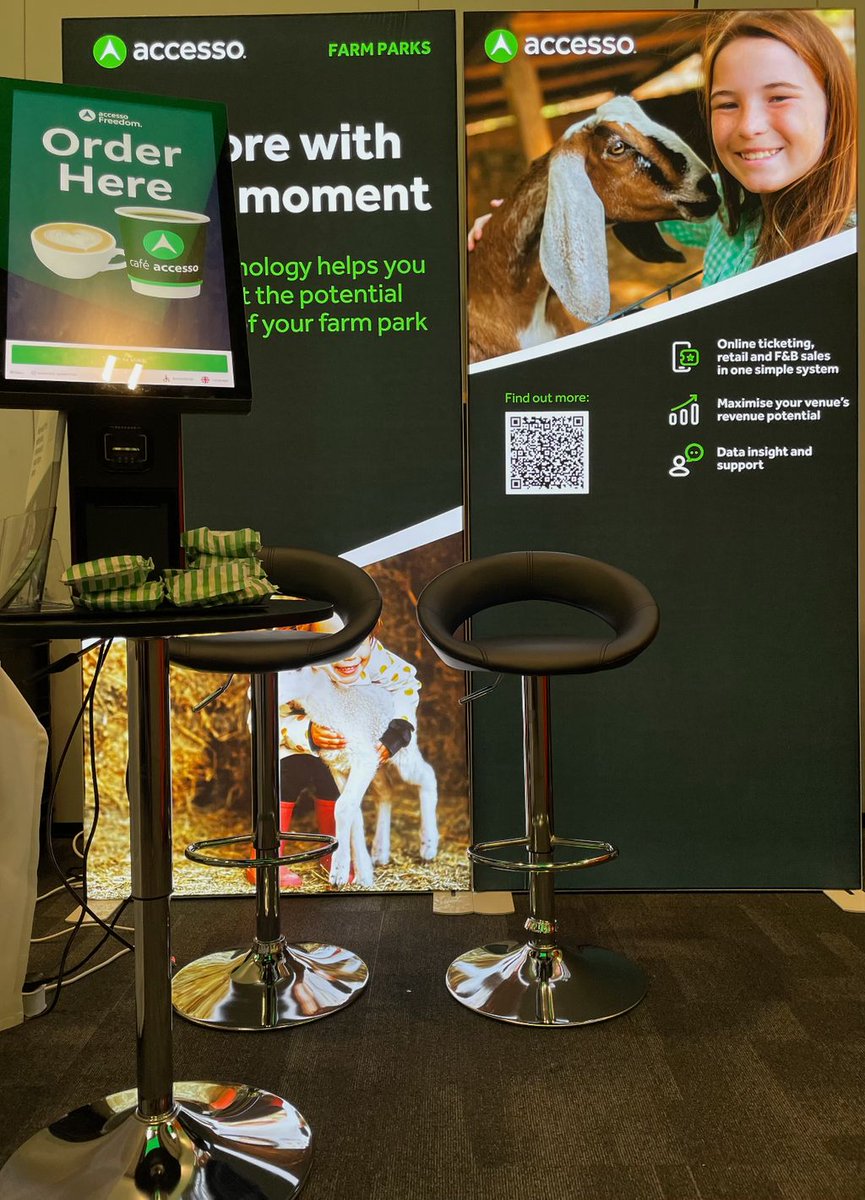 XLDisplays's tweet image. A big thank you to Accesso for sending in this image of their two 1m FABRILUX® LED Lightboxes. It's always great to see these setup at events, thanks again!

1m FABRILUX® LED Lightbox xldisplays.co.uk/products/fabri…
LED Lightbox xldisplays.co.uk/categories/LED…

#ledlightbox #xldisplays