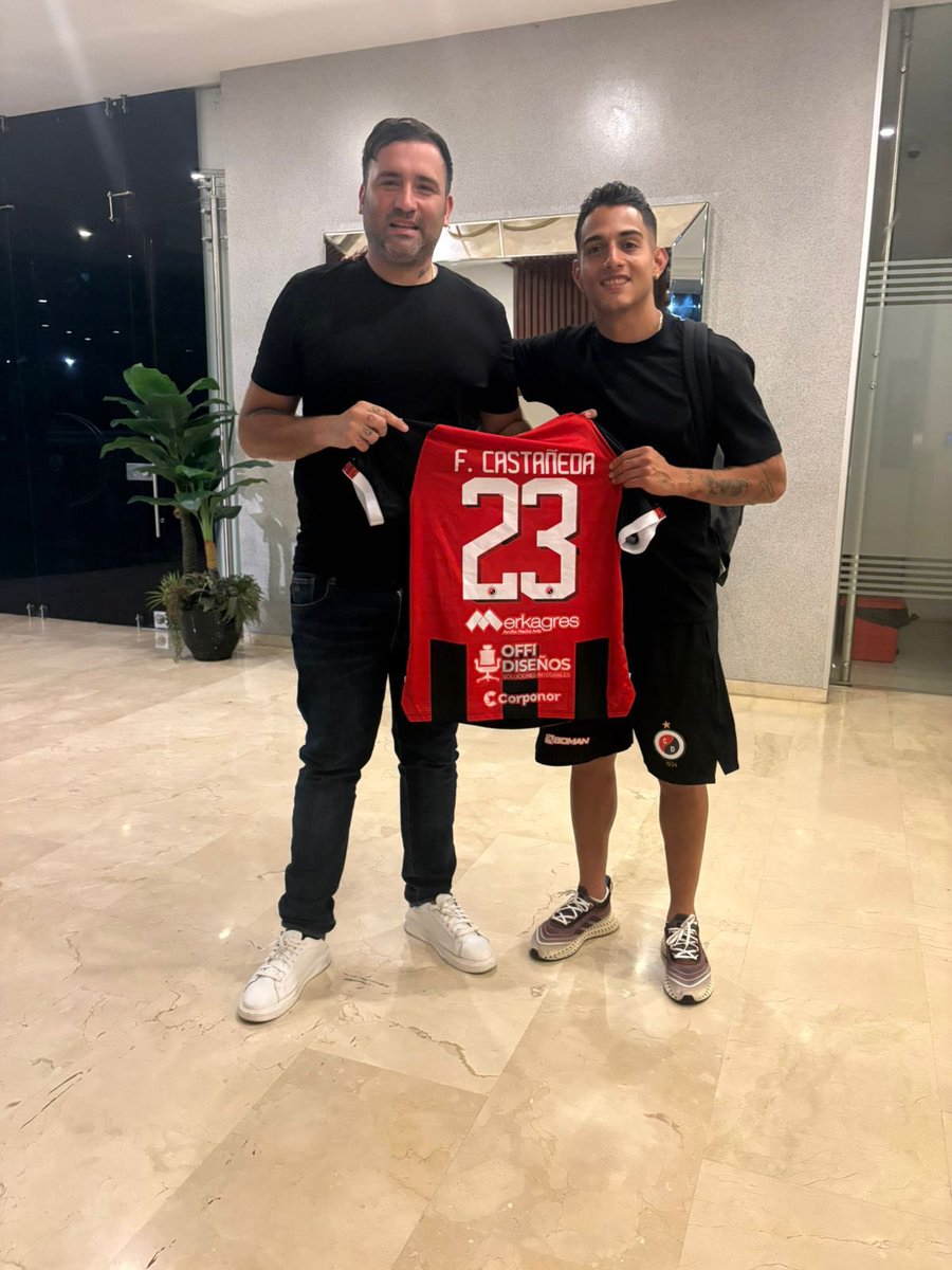 AmanagersA's tweet photo. Gestión exitosa ✅

Frank Castañeda es nuevo jugador de @Cucutaoficial .

Muy contentos de acompañarte en este nuevo camino Frank!

Por un gran año👏🏻 https://t.co/AnCArvAu1o