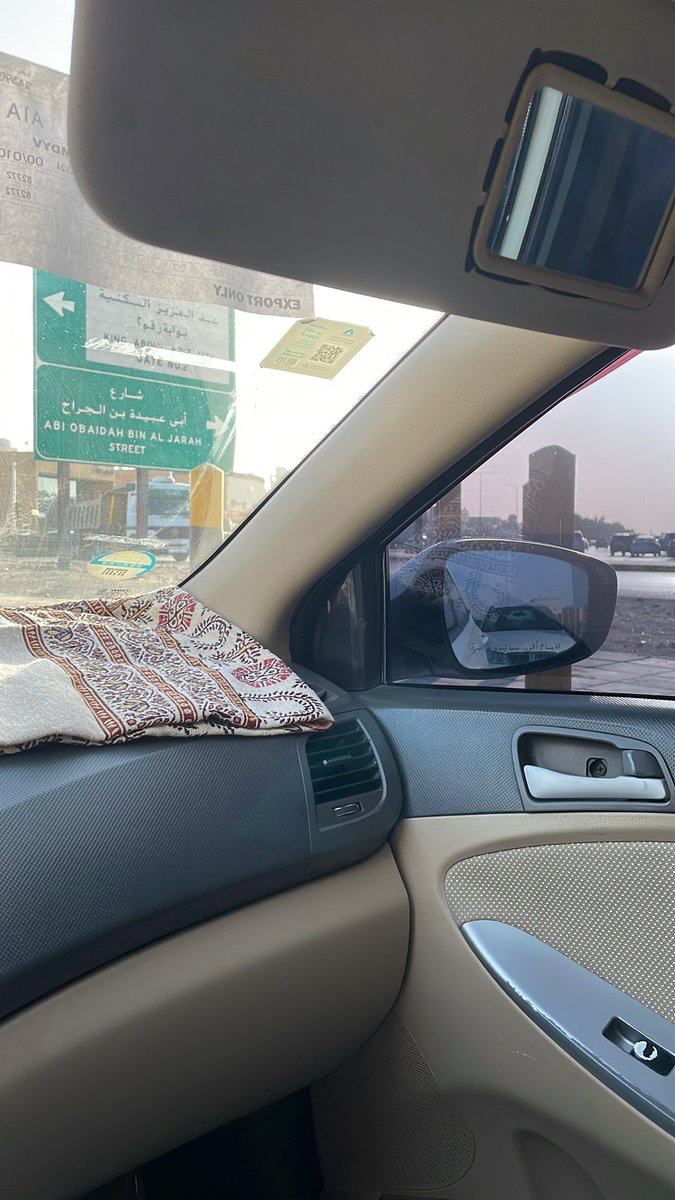 يعيال الي عنده تذاكر حقت الاهلي يوقف معي تره ولله جاي من الشرقيه #الأهلي_الهلال