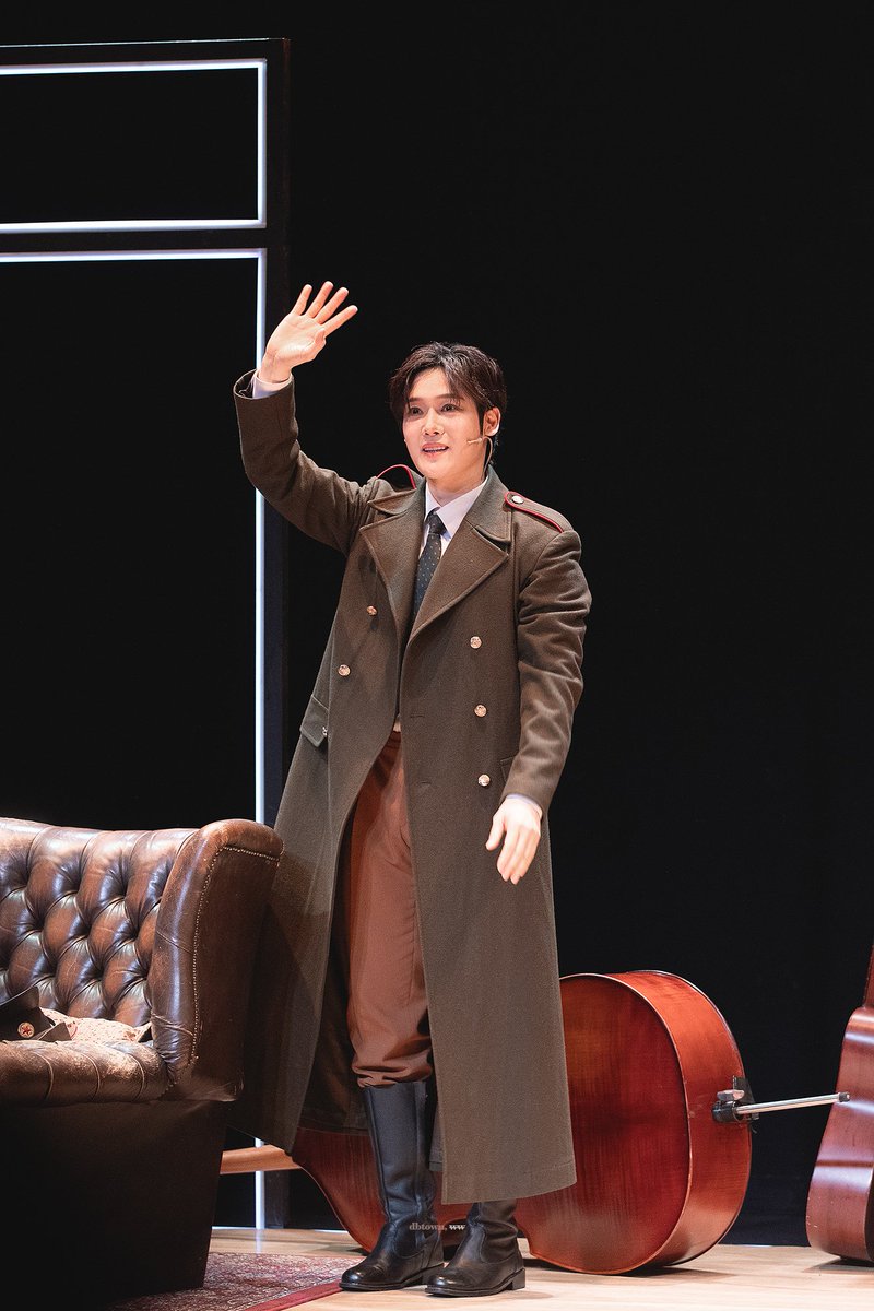 ᴅʙ ᴛᴏᴡɴ tweet media