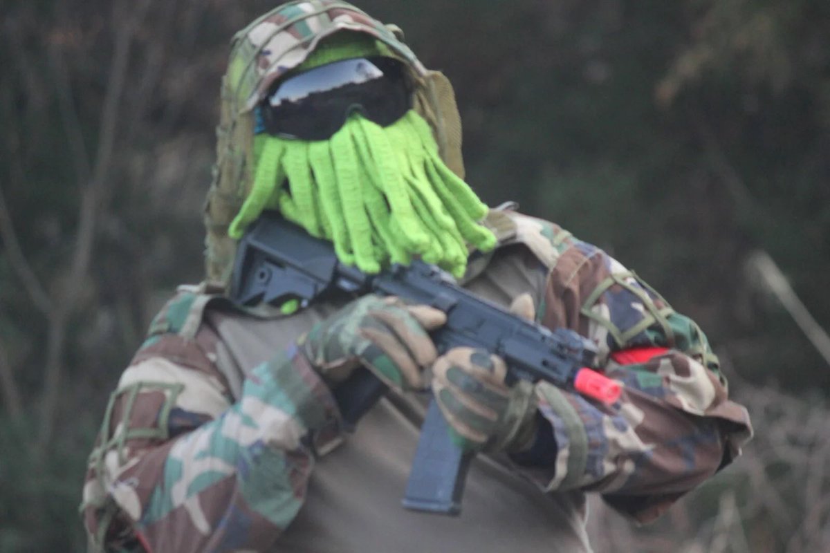 #無限復活祭
#無限ジュニア祭
主催のRyoさん、カメラマンのカタヤさん、スタッフの皆様、そして参加者の皆様、お疲れ様でした！

今年1発目のタコ装備に、大いなる上位者、星の姫の写し身たる喉ちんこのタリスマンを装備して参加していました！

タコやるの久しぶりすぎて交信し忘れたのは内緒