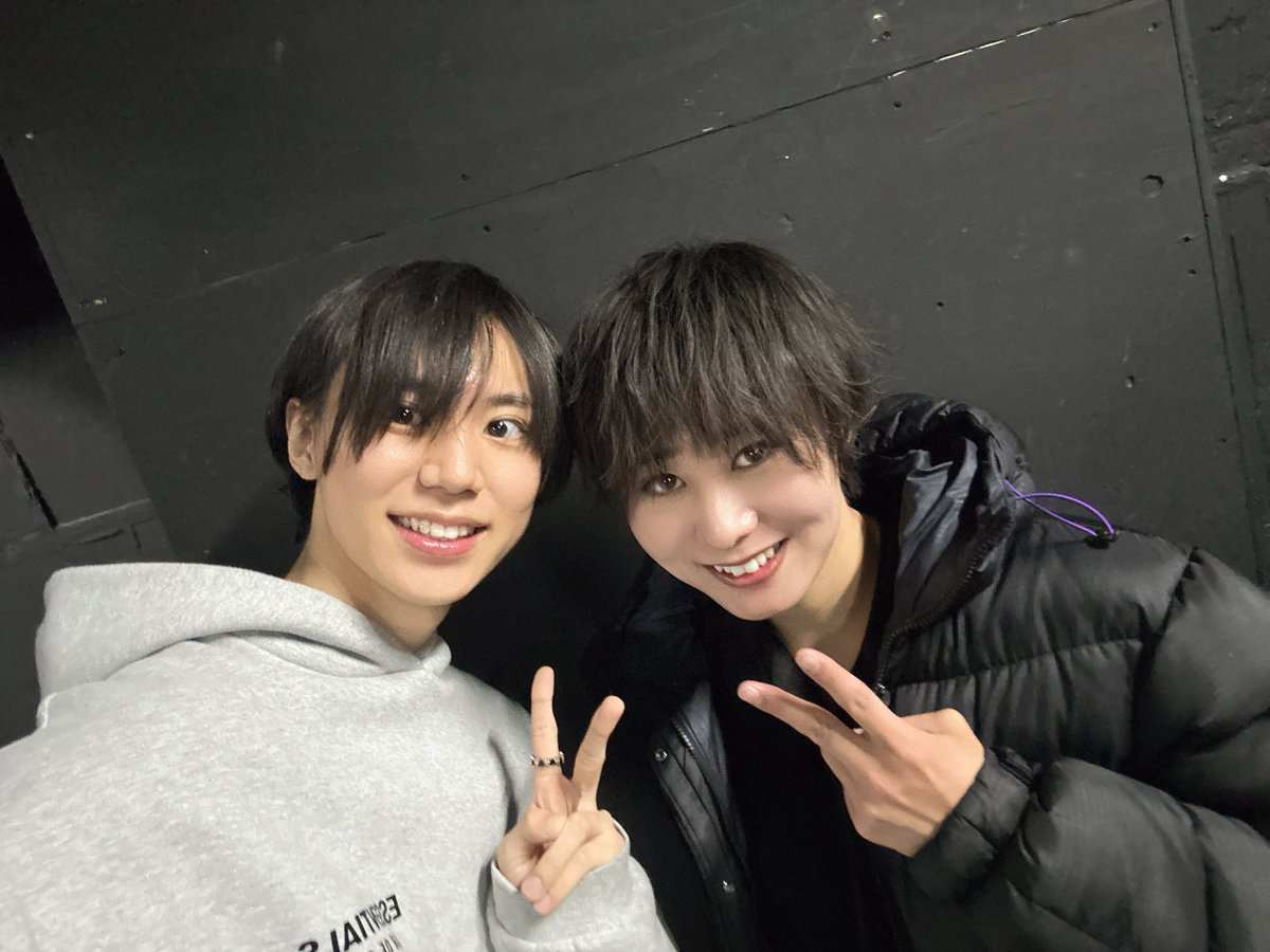 #彩男2026 顔合わせでした！！
2度目の彩男！前回とは色の違う面々で作っていく今作！
どんな作品になっていくのでしょうか！
これから楽しみです！！

双子でもパシャリ！📸💛🩷