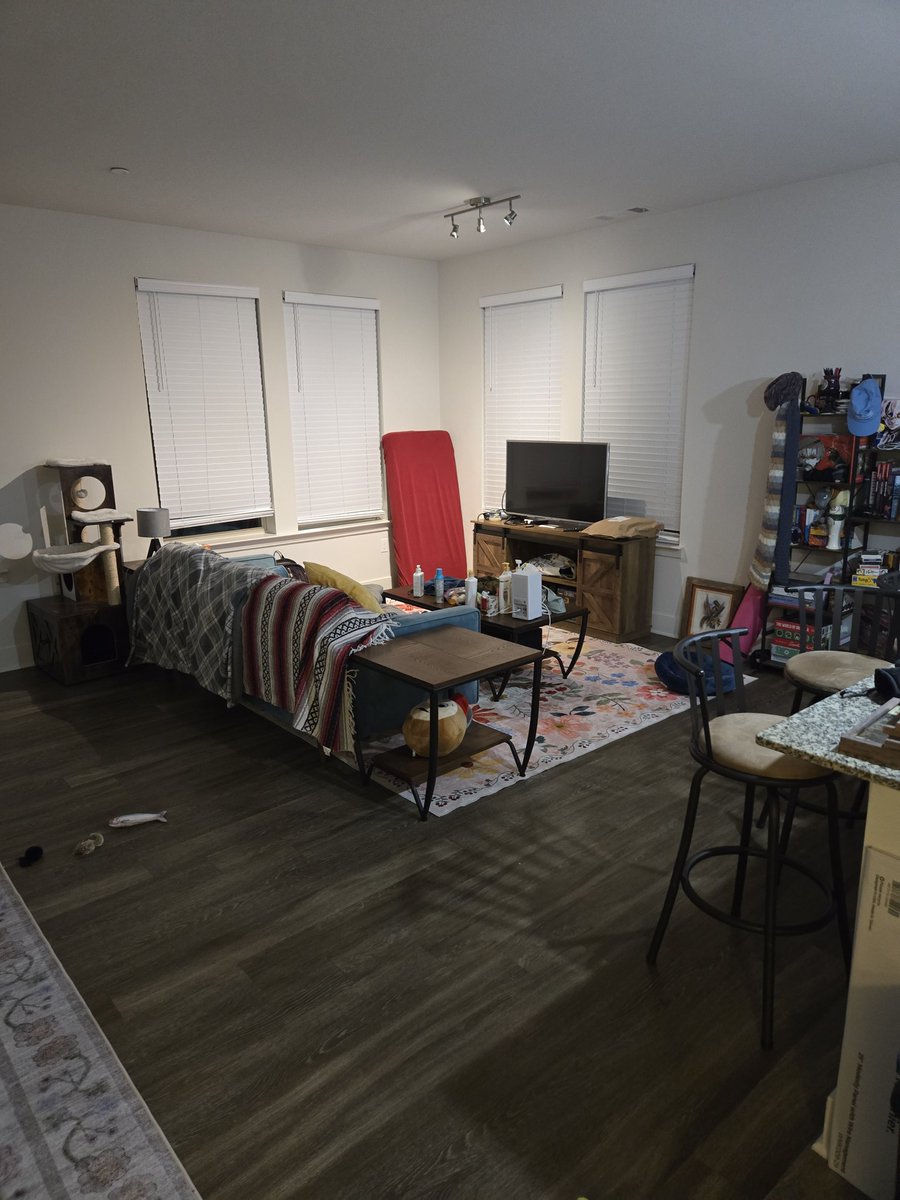 Ashley🏳️‍⚧️ tweet media