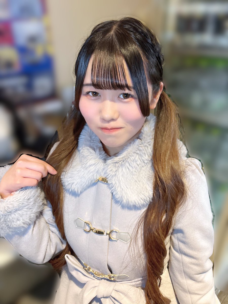 _ma_ho22's tweet photo. この間お友達にしてもらって初めて編み込みツインテできた🫶🏻✨
#渡辺高等学院 #LJK 
#アイドルになりたい 
#ツインテールの日 https://t.co/02CFNnrp6E
